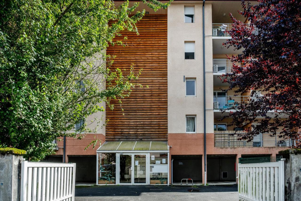 Appart. T 1 Bis, Centre Ville, Entierement Renove *